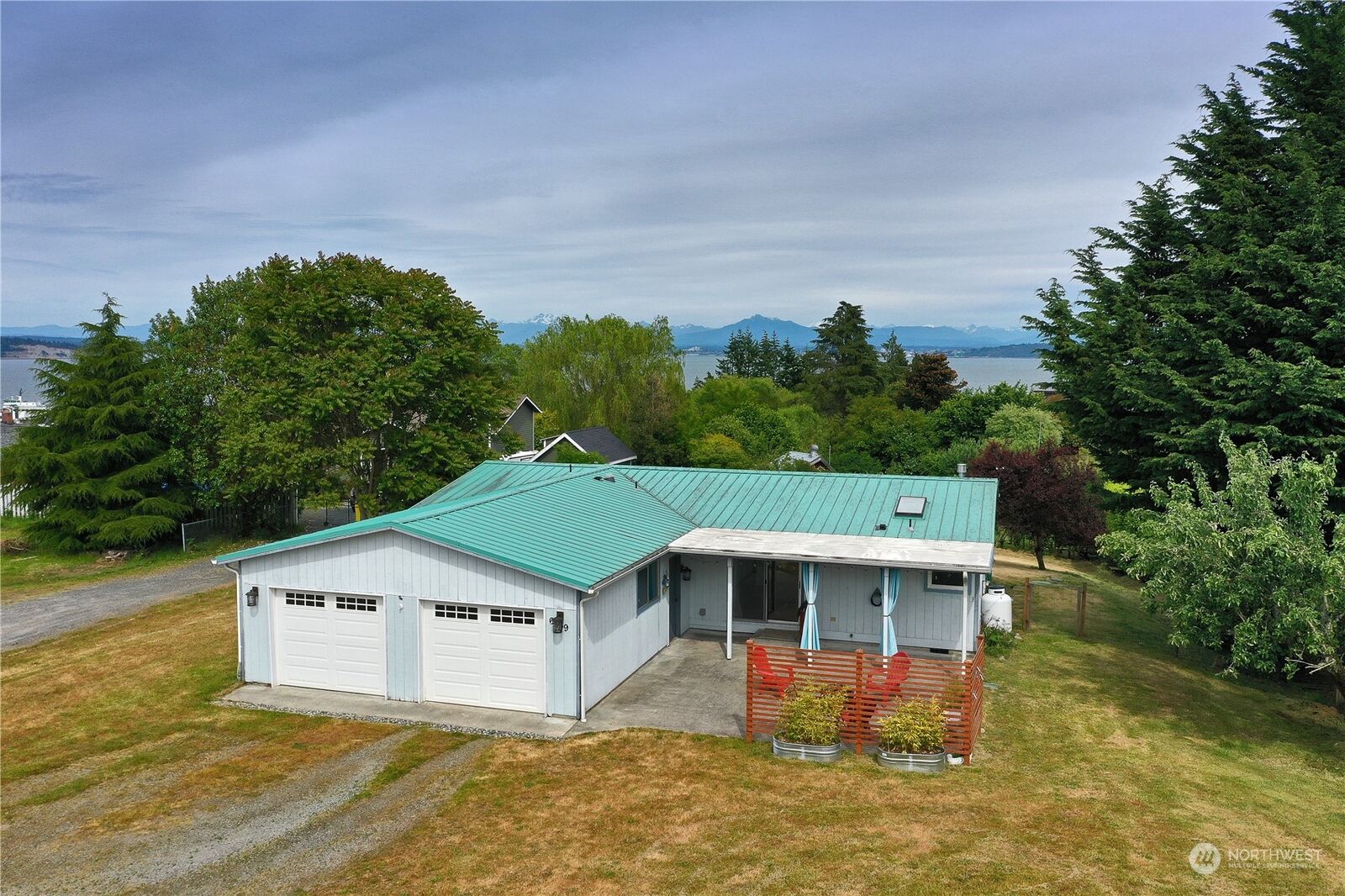 Property Photo: 6639 Humphrey Road WA 98236