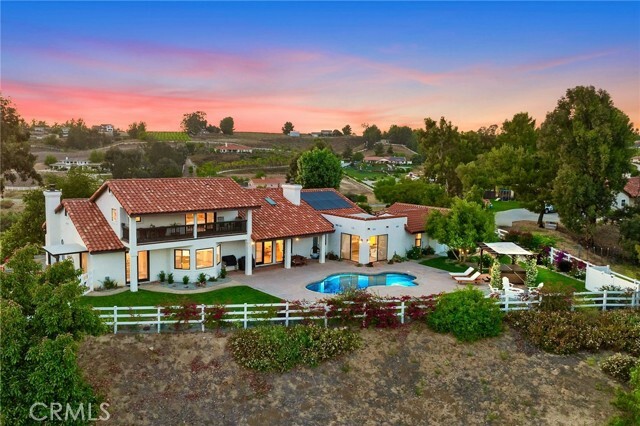 Property Photo:  33565 Pauba Road  CA 92592 