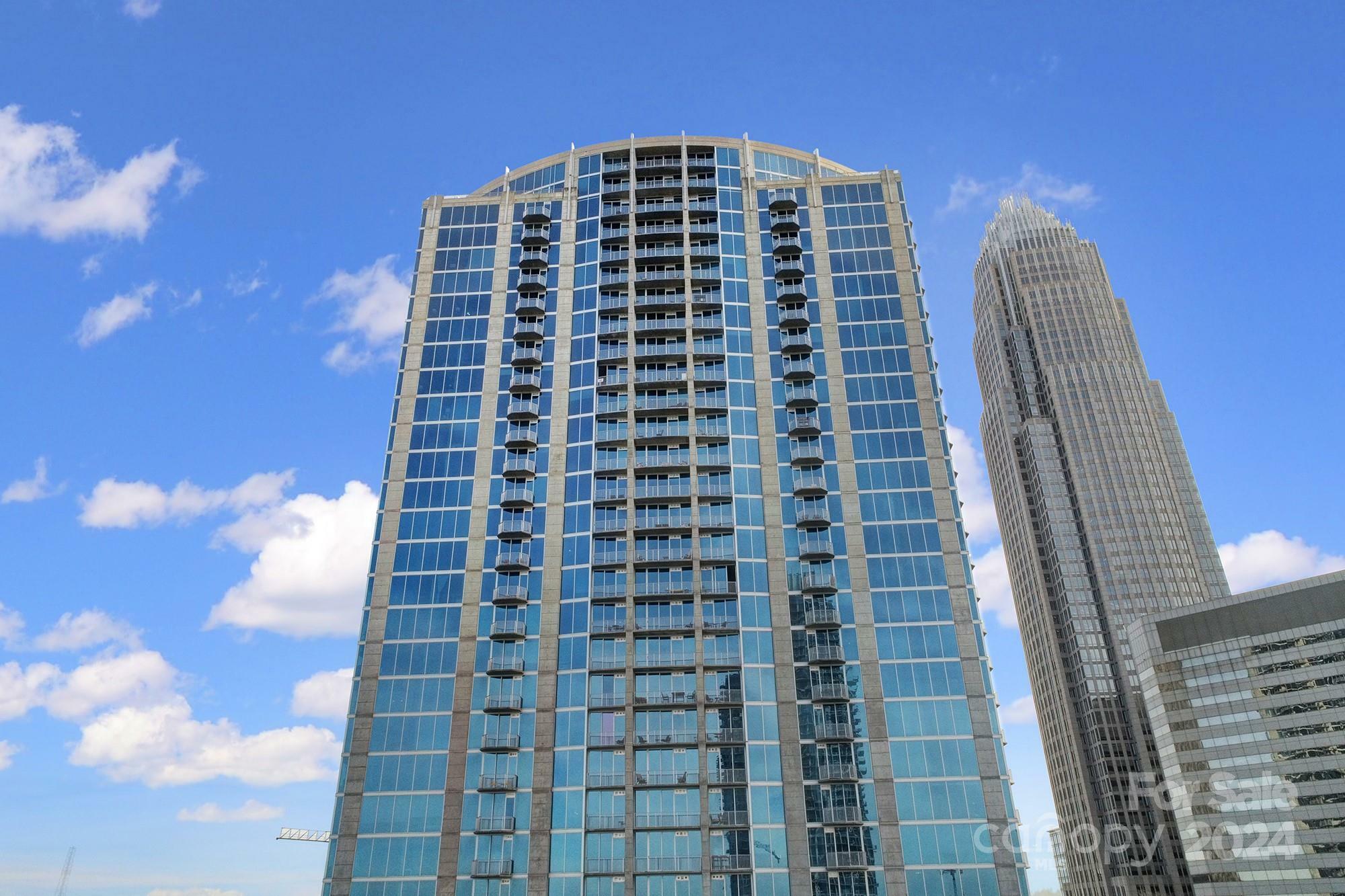 Property Photo:  210 N Church Street 1403  NC 28202 