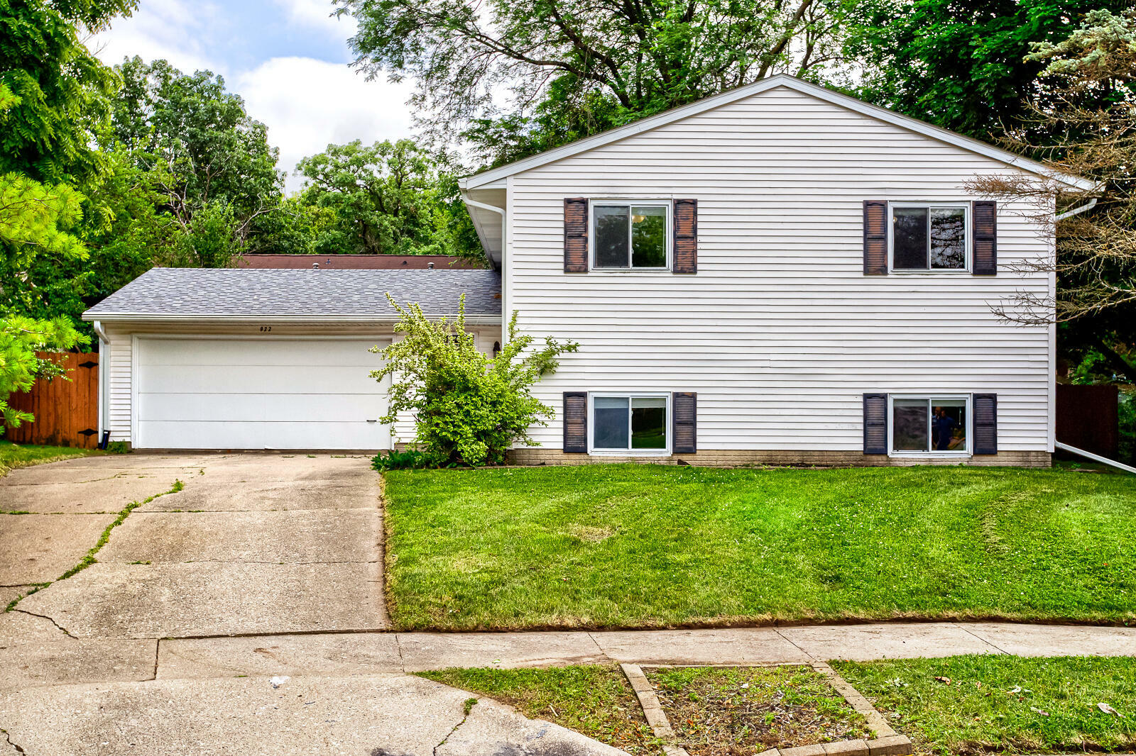 Property Photo:  922 Mesa Verde Place  IA 50014 