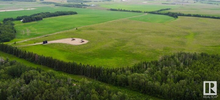 Property Photo:  553zz Range Road 201  AB T0B 2R0 