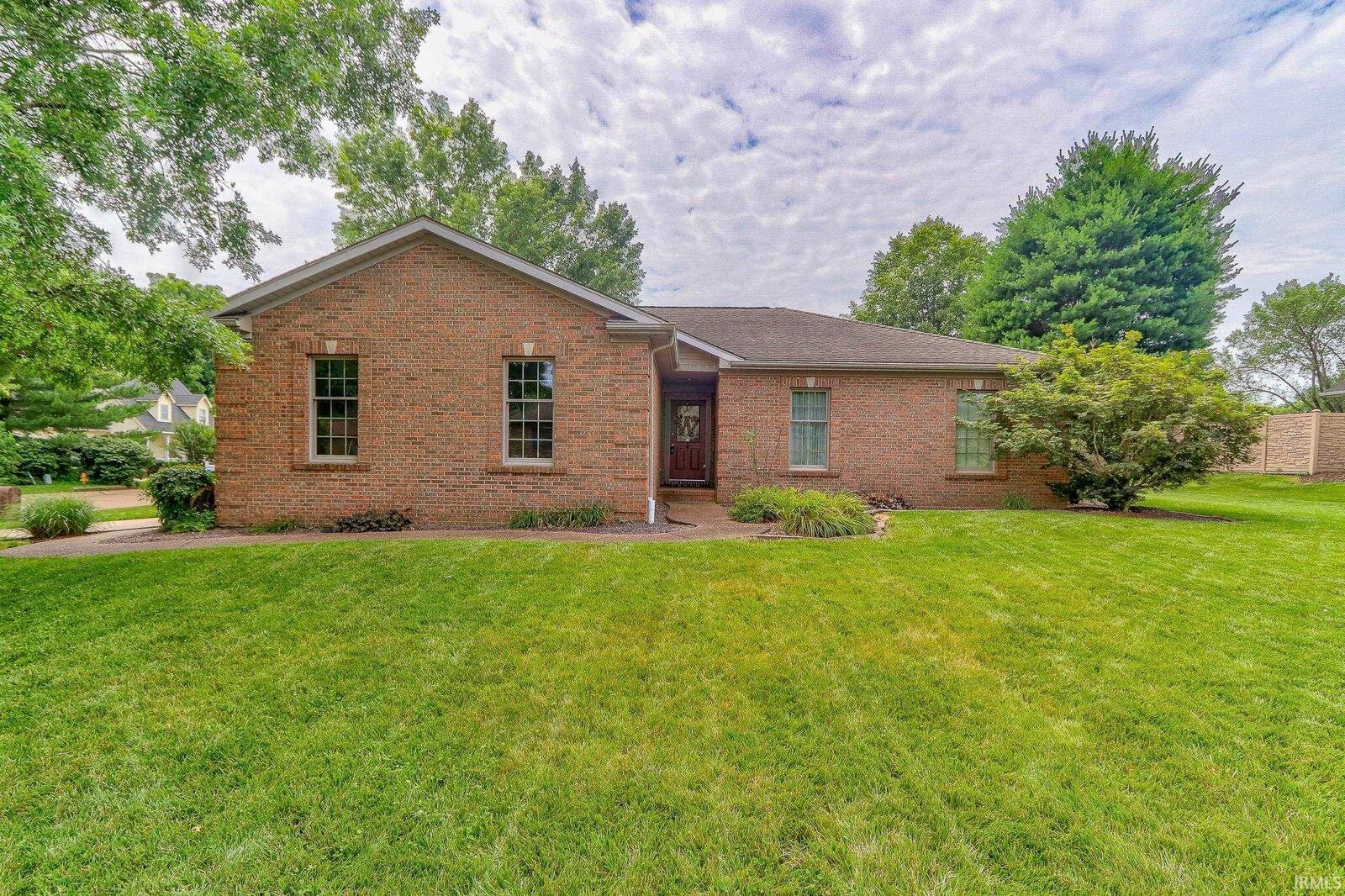 Property Photo: 9200 Marfield Court IN 47712-5419