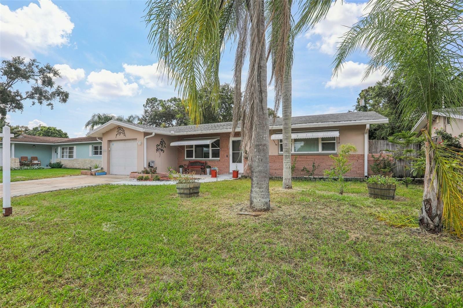 Property Photo: 3302 Keene Park Drive FL 33771