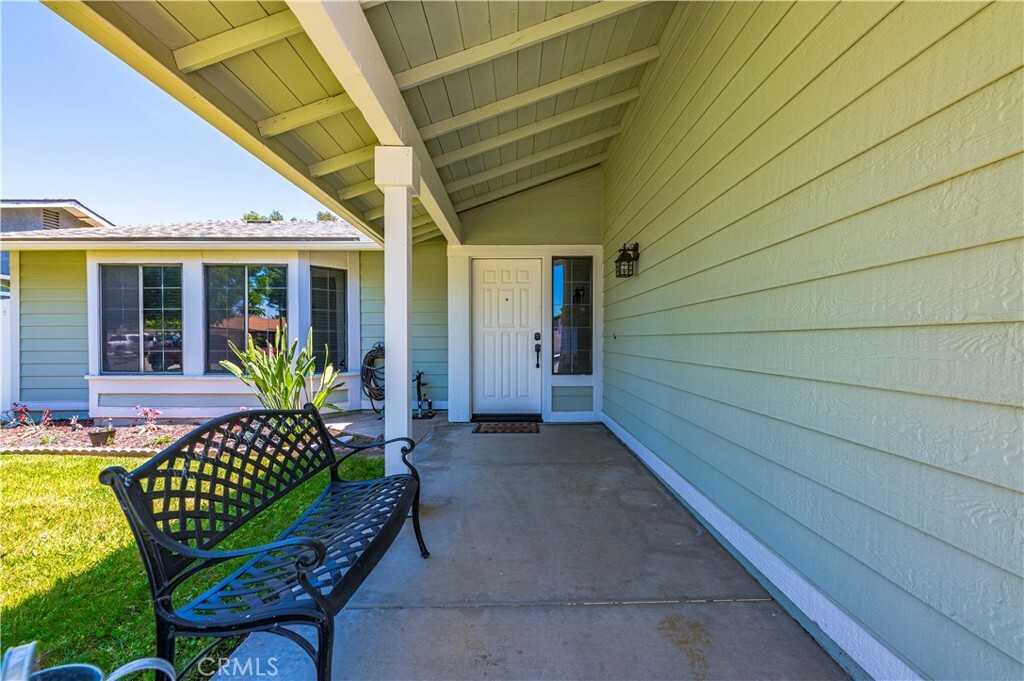 Property Photo:  29796 Park City Avenue  CA 92584 