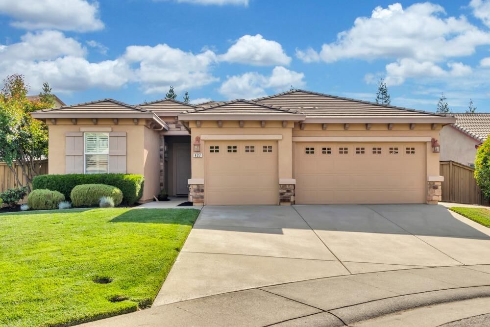 Property Photo:  427 Chaparral Court  CA 95630 