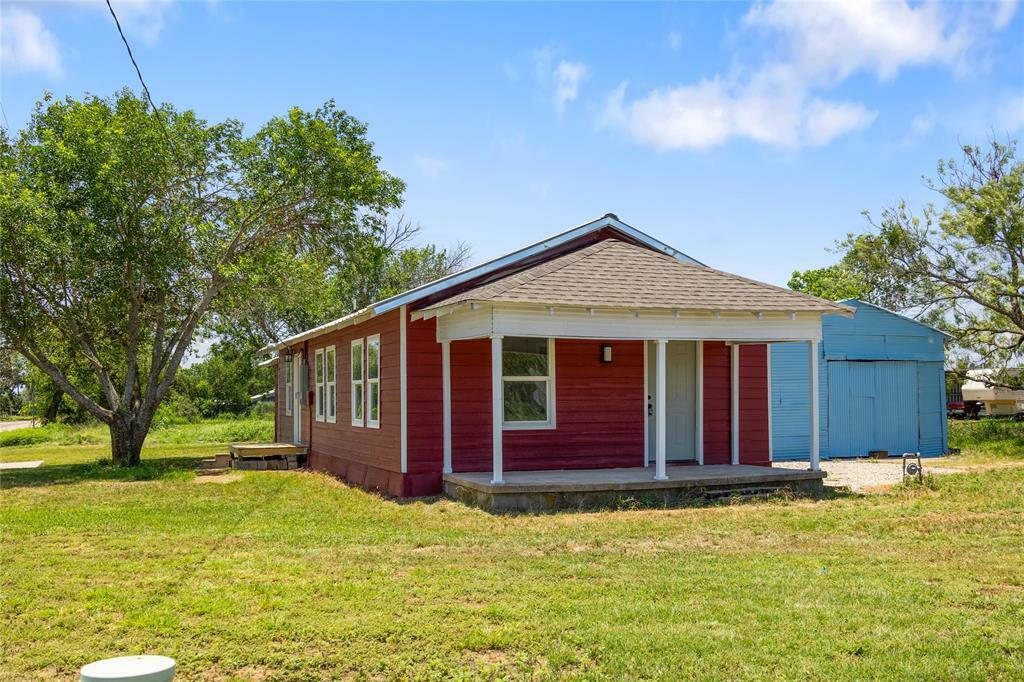 Property Photo:  101 Bowie Street  TX 76878 