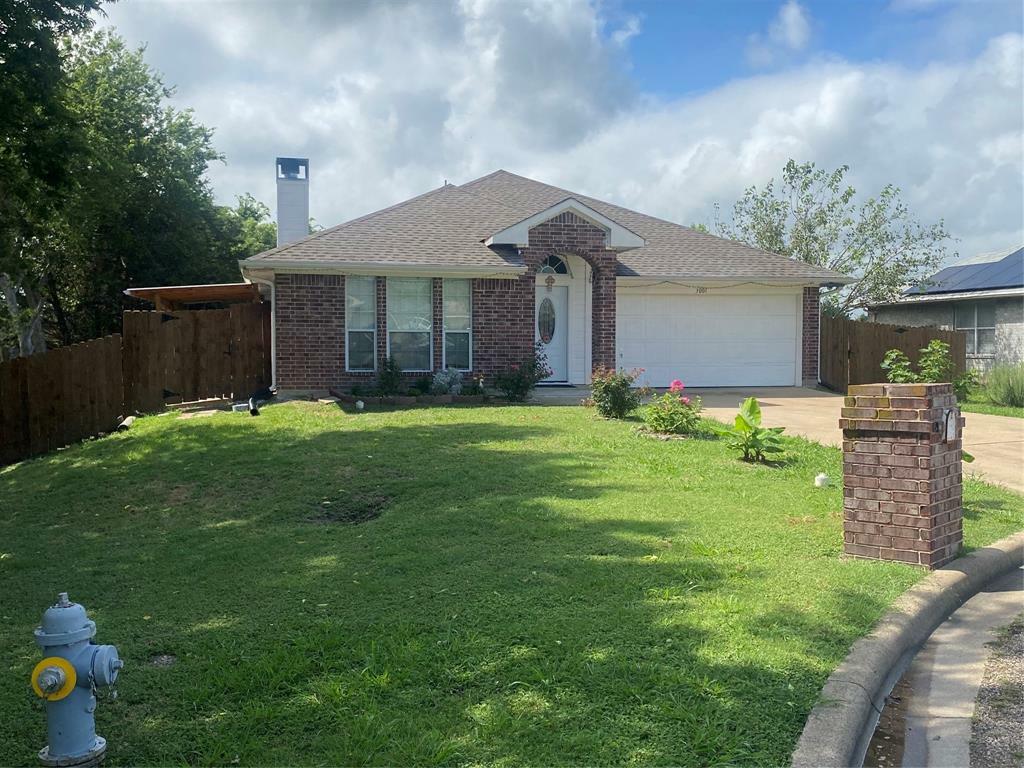 Property Photo:  3001 Hillsdale Street  TX 75110 