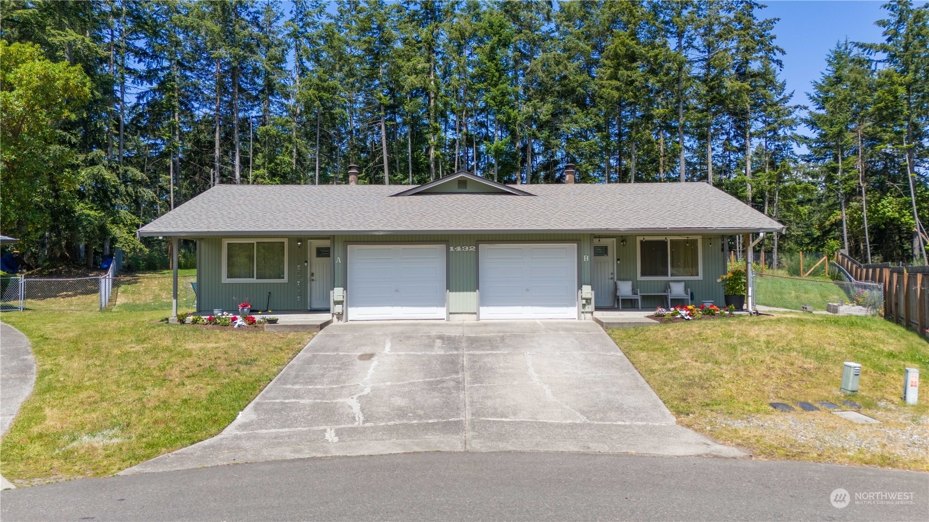 Property Photo:  1432 Kimtah Court  WA 98516 