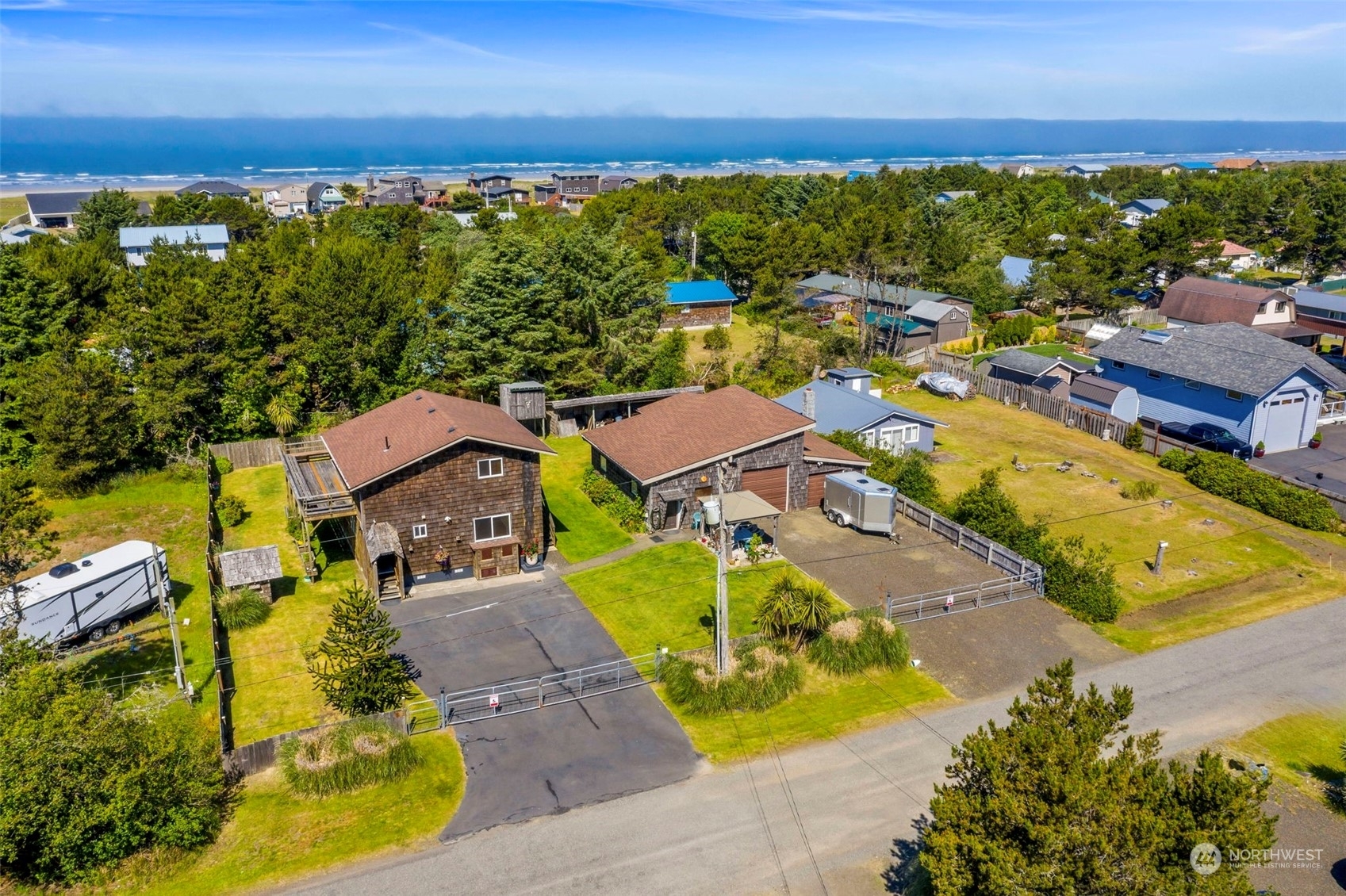 Property Photo:  1333 Oceano Drive  WA 98547 