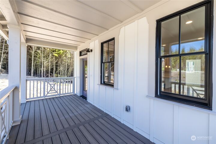 Property Photo:  19 Spoke Lane  WA 98571 