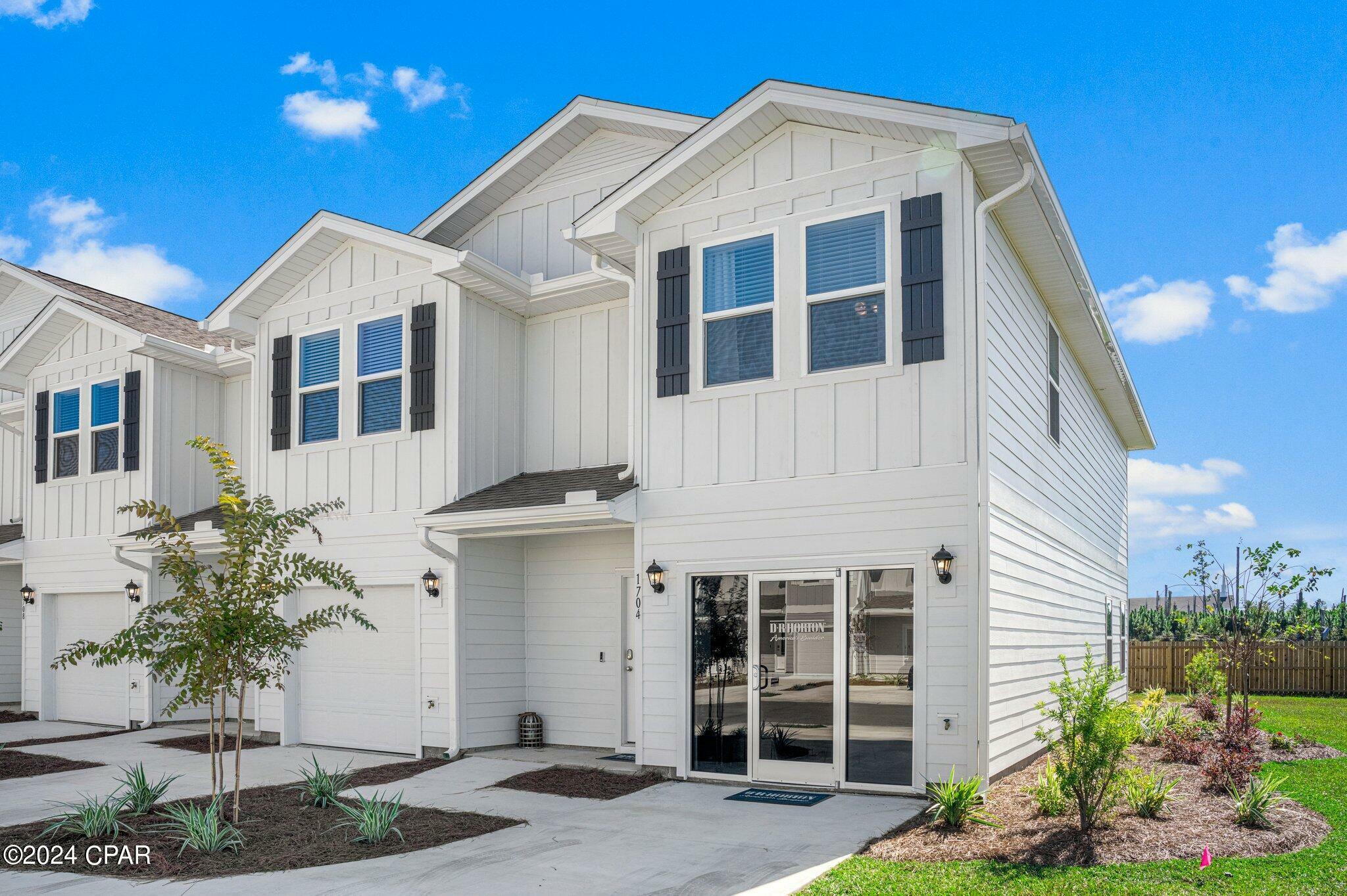 Property Photo: 1788 Jakes Drive FL 32405