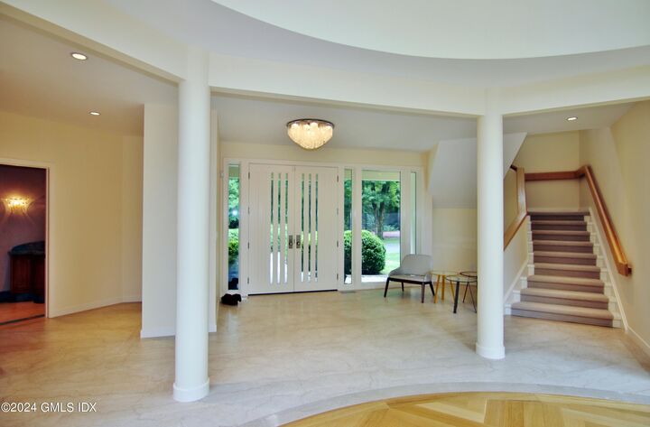 Property Photo:  897 Lake Avenue  CT 06831 