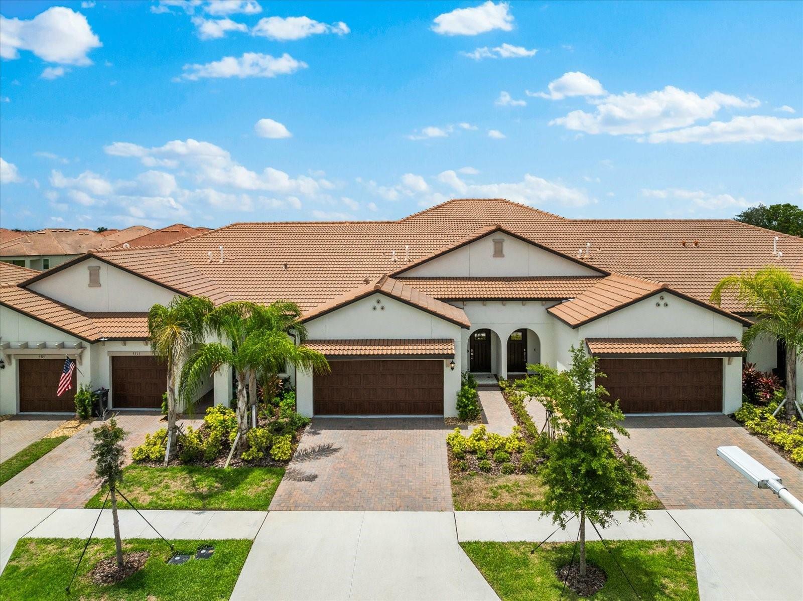 Property Photo:  5311 Kelper Hook Court  FL 33598 