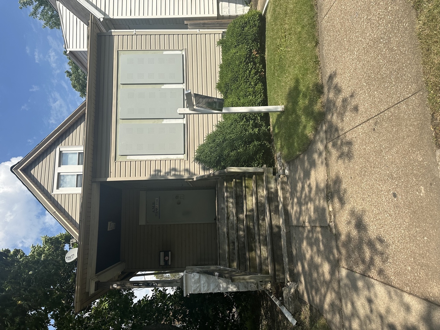 Property Photo:  11945 S State Street  IL 60628 