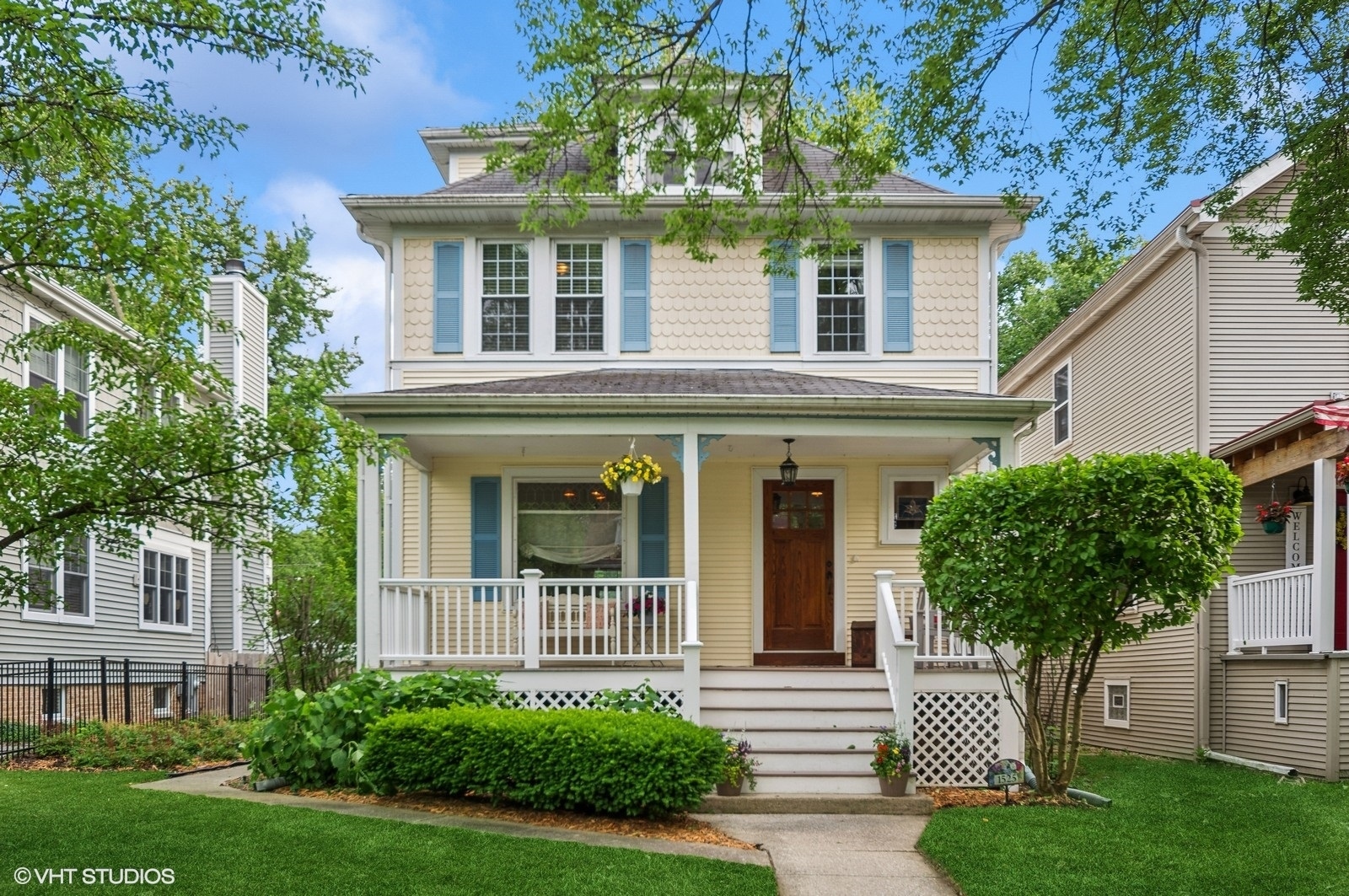 Property Photo:  1525 Wilmette Avenue  IL 60091 