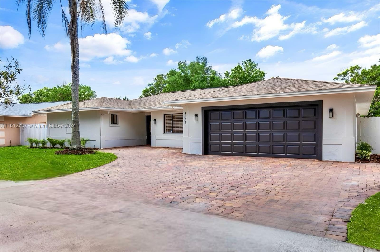 Property Photo:  8608 Sandberry Blvd  FL 32819 