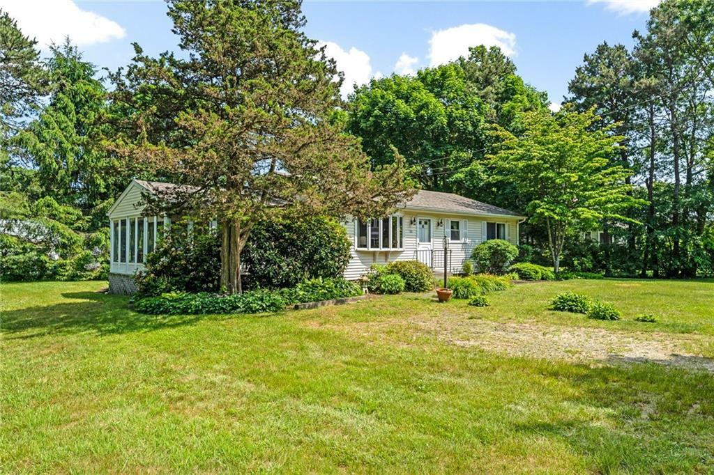 Property Photo:  112 Ridgewood Road  RI 02813 