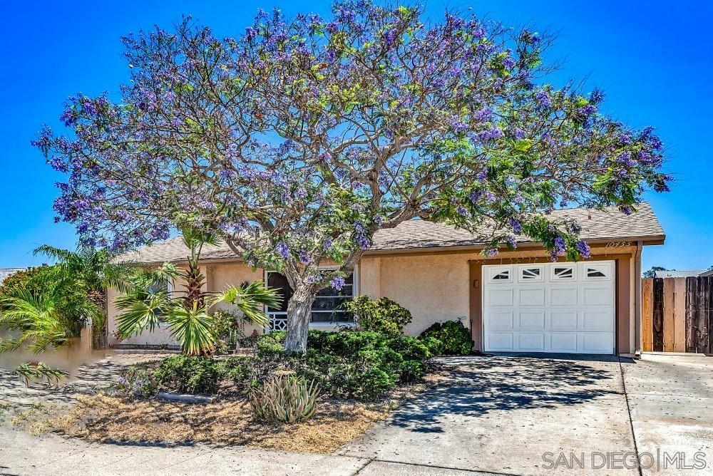 Property Photo:  10455 Baywood Ave  CA 92126 