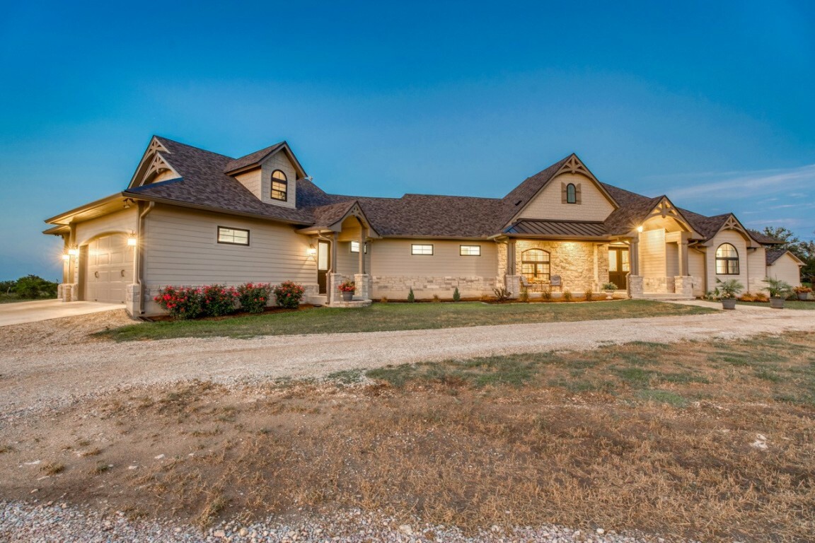 Property Photo:  1701 County Road 323  TX 78642 