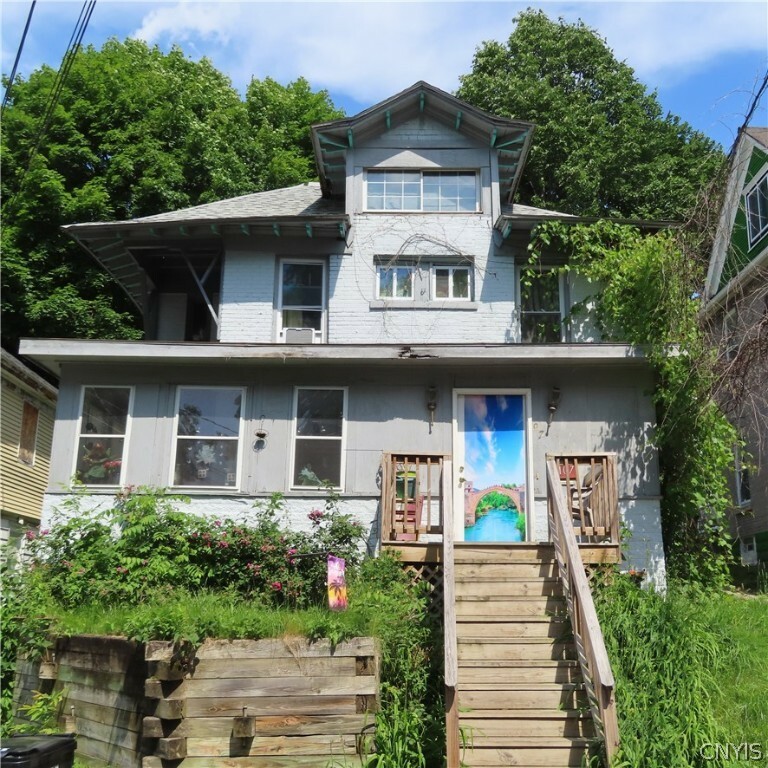 Property Photo:  107 Rider Avenue  NY 13207 