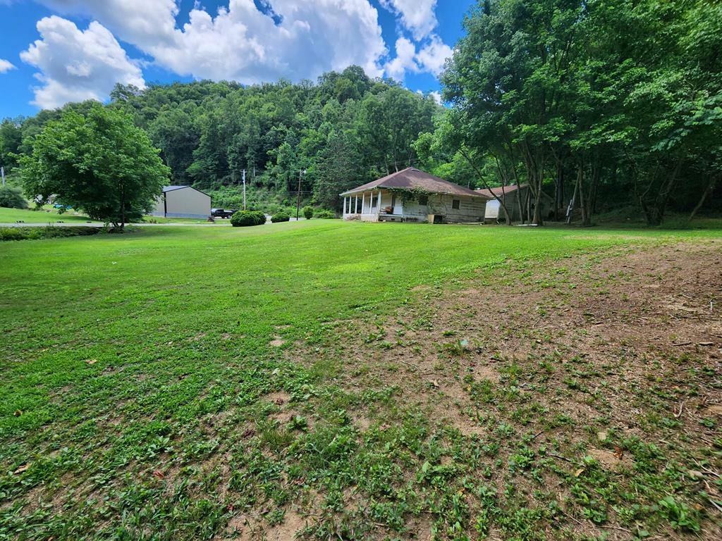 Property Photo:  350 Lykins Crk  KY 41501 