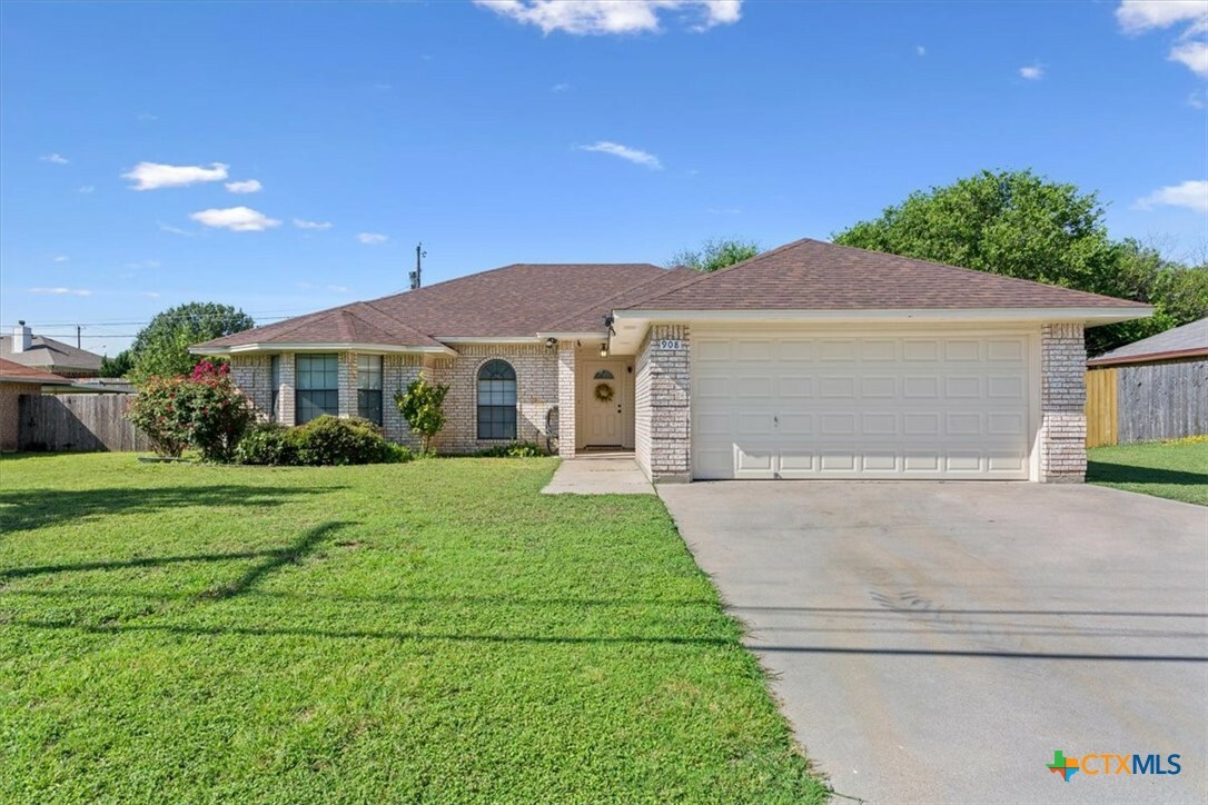 Property Photo:  908 Frontier Trail  TX 76548 