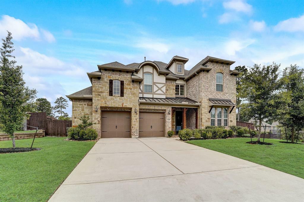 Property Photo:  1307 Graystone Hills Drive  TX 77304 