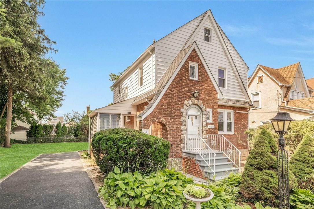 Property Photo: 33 Crestmont Avenue NY 10704