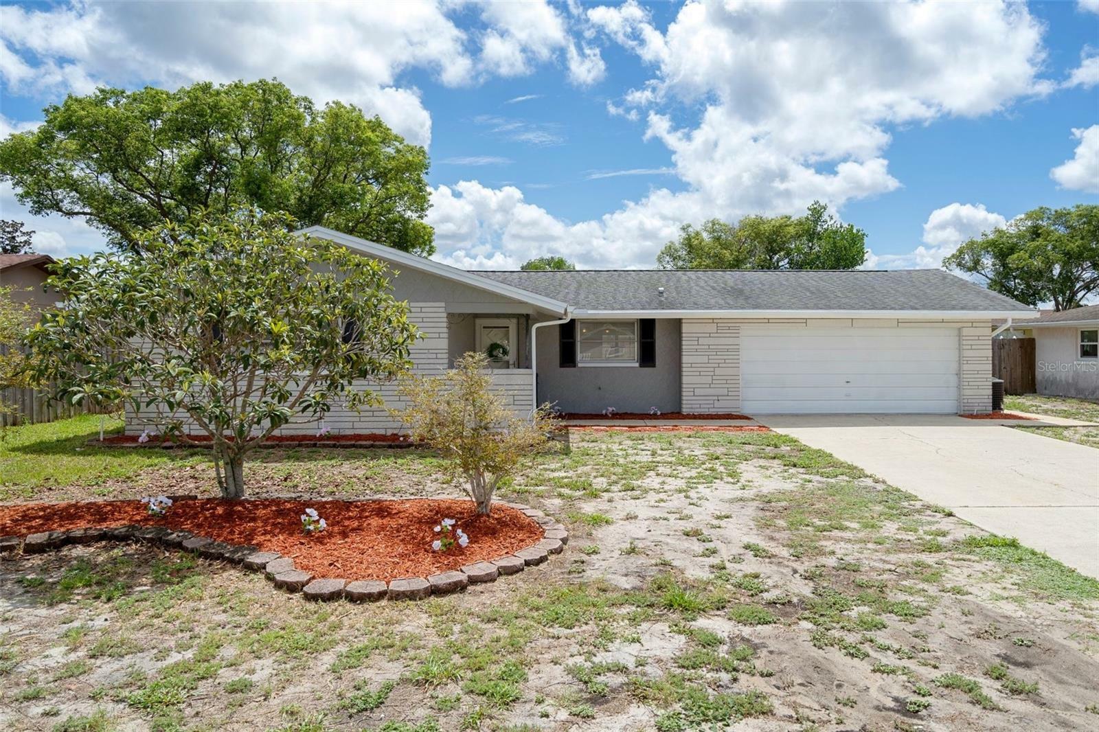 Property Photo:  10220 Holly Drive  FL 34668 