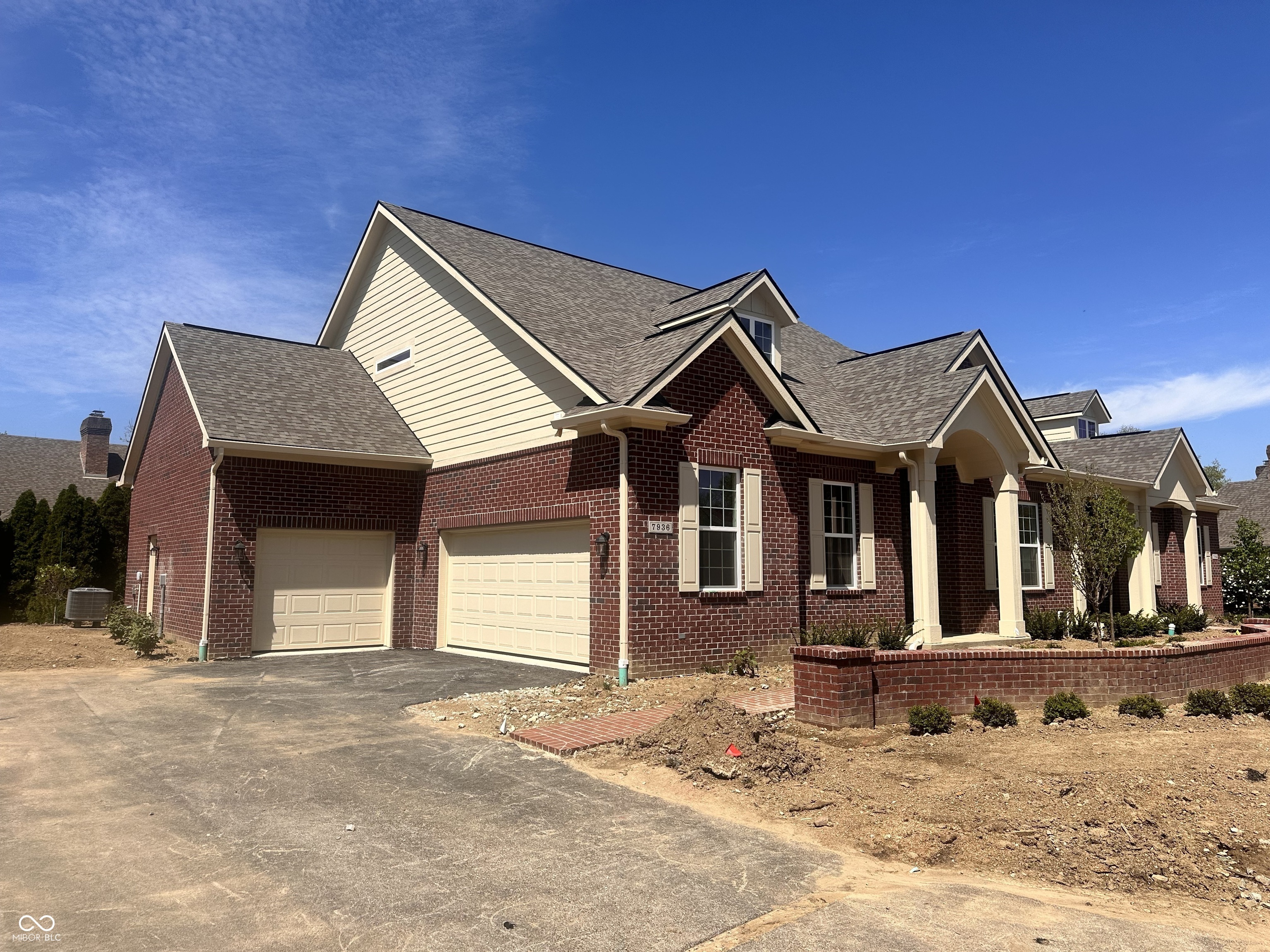 Property Photo: 7936 Beaumont Green Place IN 46250