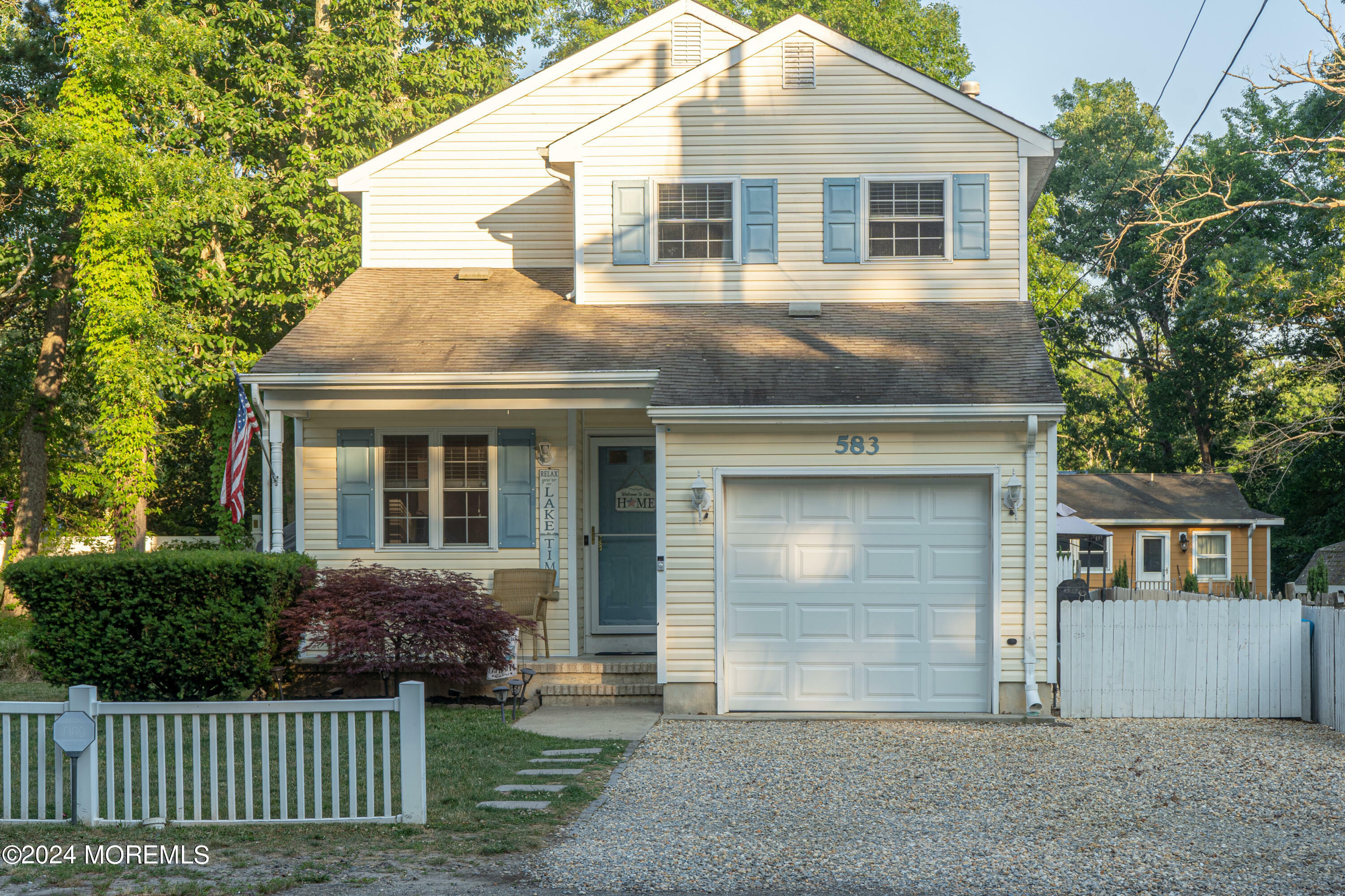 Property Photo:  583 Lakeview Place  NJ 08731 