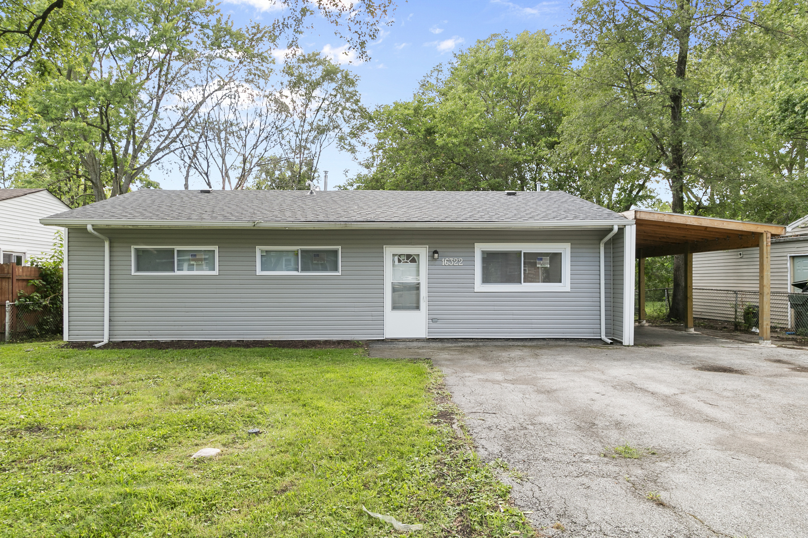 Property Photo:  16322 Trumbull Avenue  IL 60428 