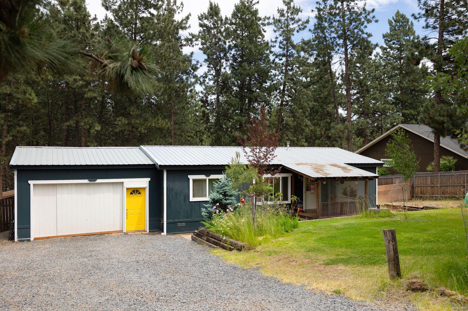 Property Photo:  60206 Crater Road  OR 97702 