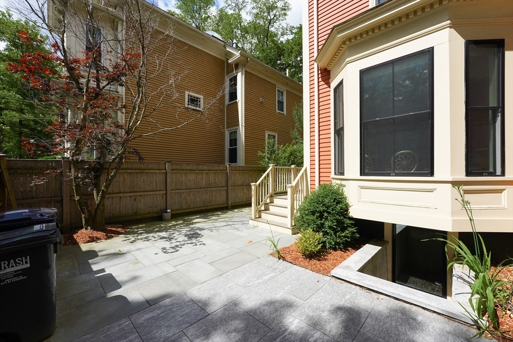 Property Photo:  23 Irving St 1  MA 02138 