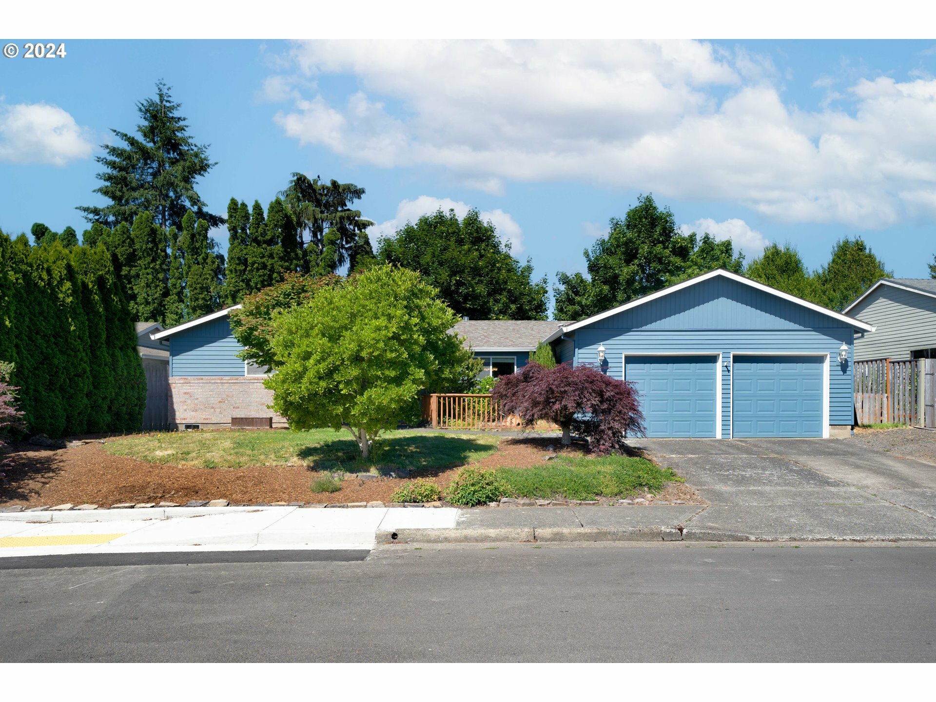 1075 NW 180th Ave  Beaverton OR 97006 photo