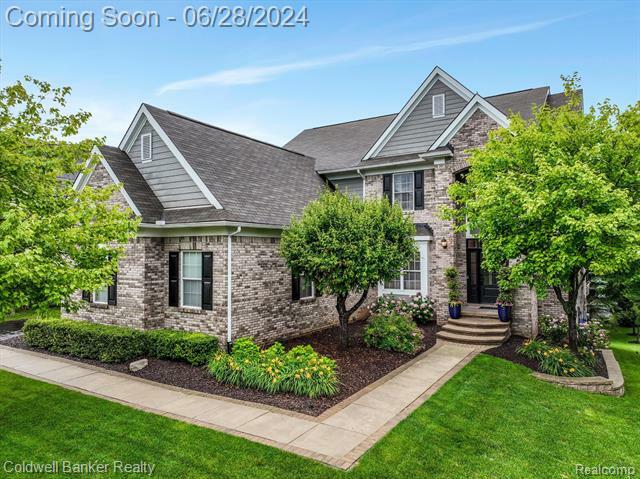 Property Photo: 7254 N Village Drive MI 48346