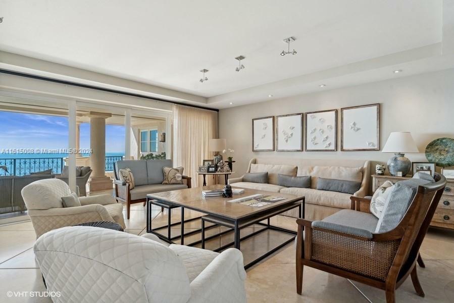 Property Photo:  7872 Fisher Island Dr 7872  FL 33109 