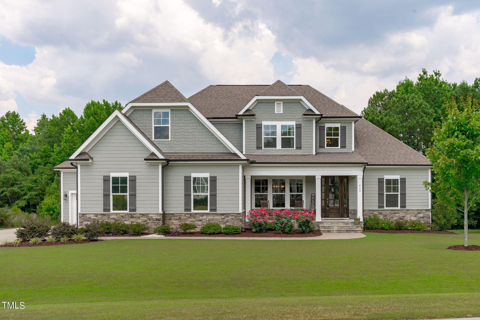 Property Photo: 713 Milton Bluff Ln NC 27540