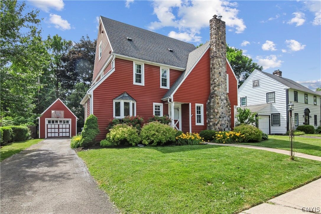 Property Photo:  5 Melvin Avenue  NY 13045 