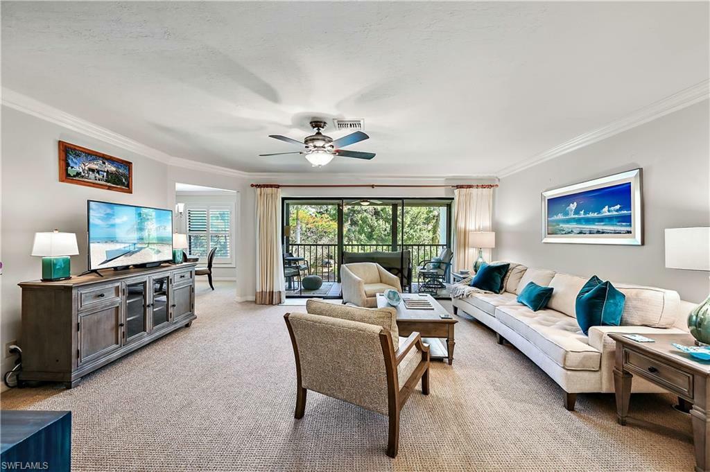 Property Photo:  828 10th Ave S 828  FL 34102 