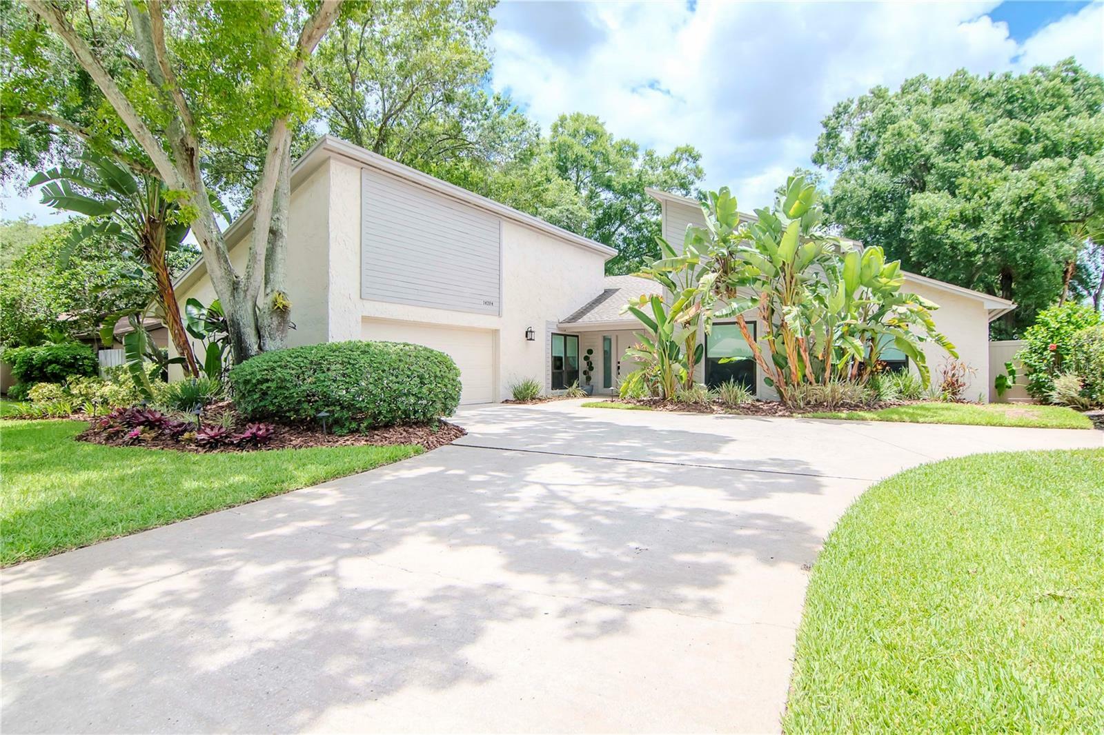 Property Photo:  14204 Ashburn Place  FL 33624 