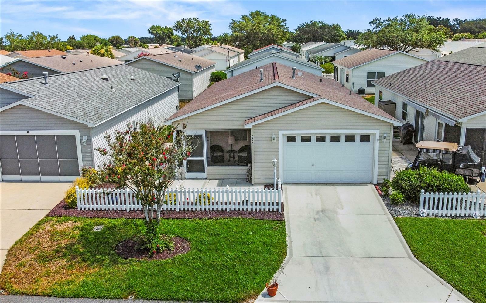 Property Photo:  2809 Burgos Drive  FL 32162 