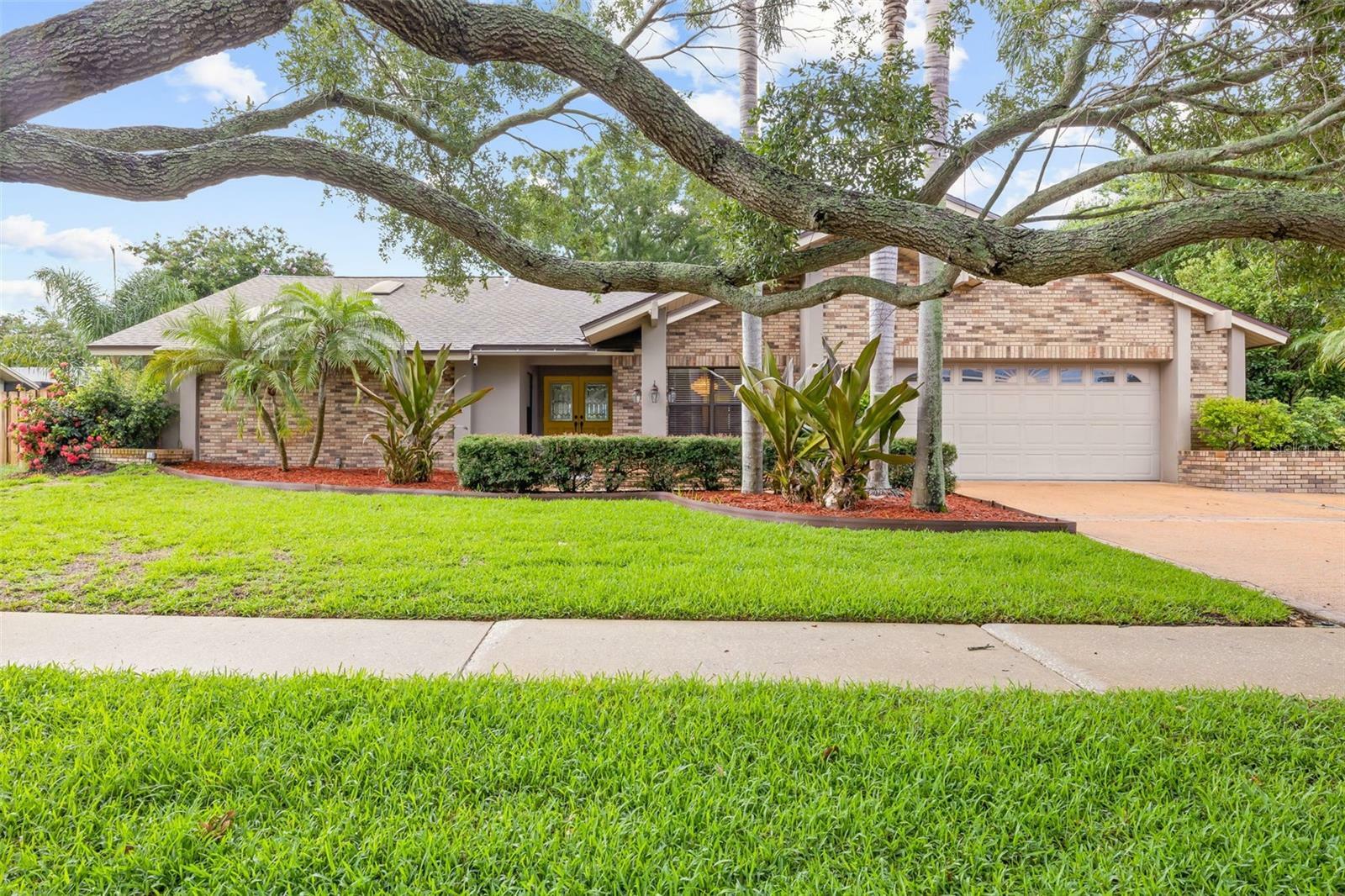 Property Photo:  2687 Beaumont Court  FL 33761 