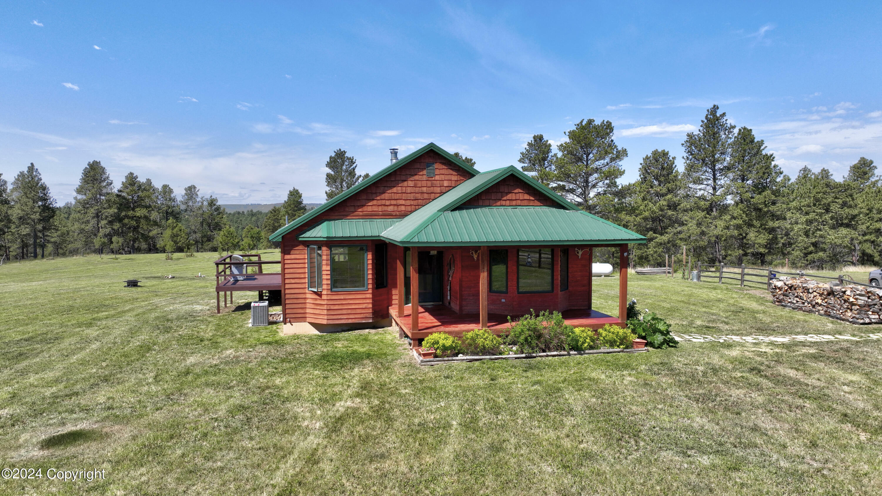 Property Photo:  104 Wenger Dr -  WY 82714 