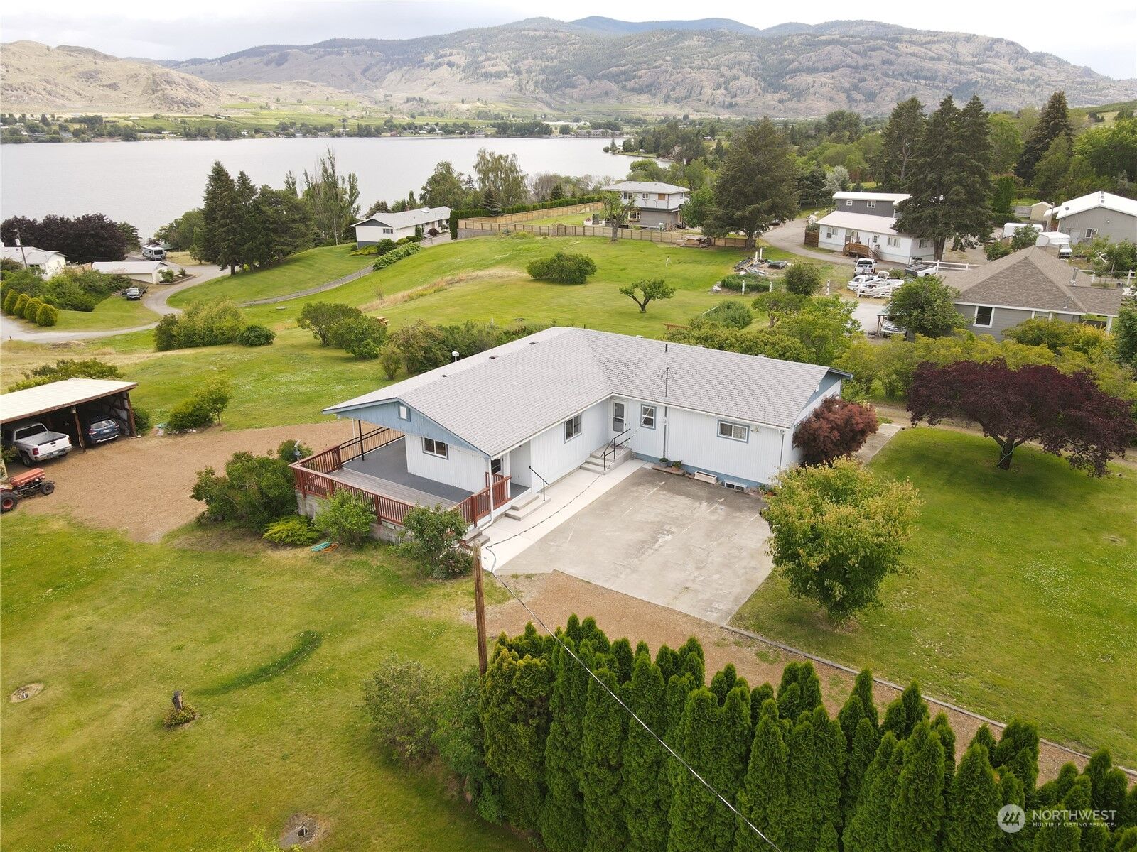 Property Photo:  33376  Highway 97  WA 98844 