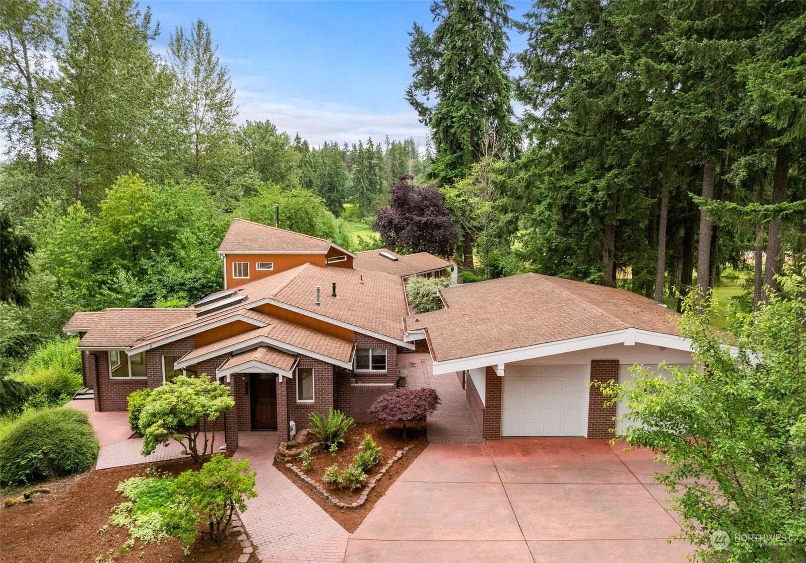 House for sale in Auburn 5201 Katherine Avenue SE, Auburn, WA 98092