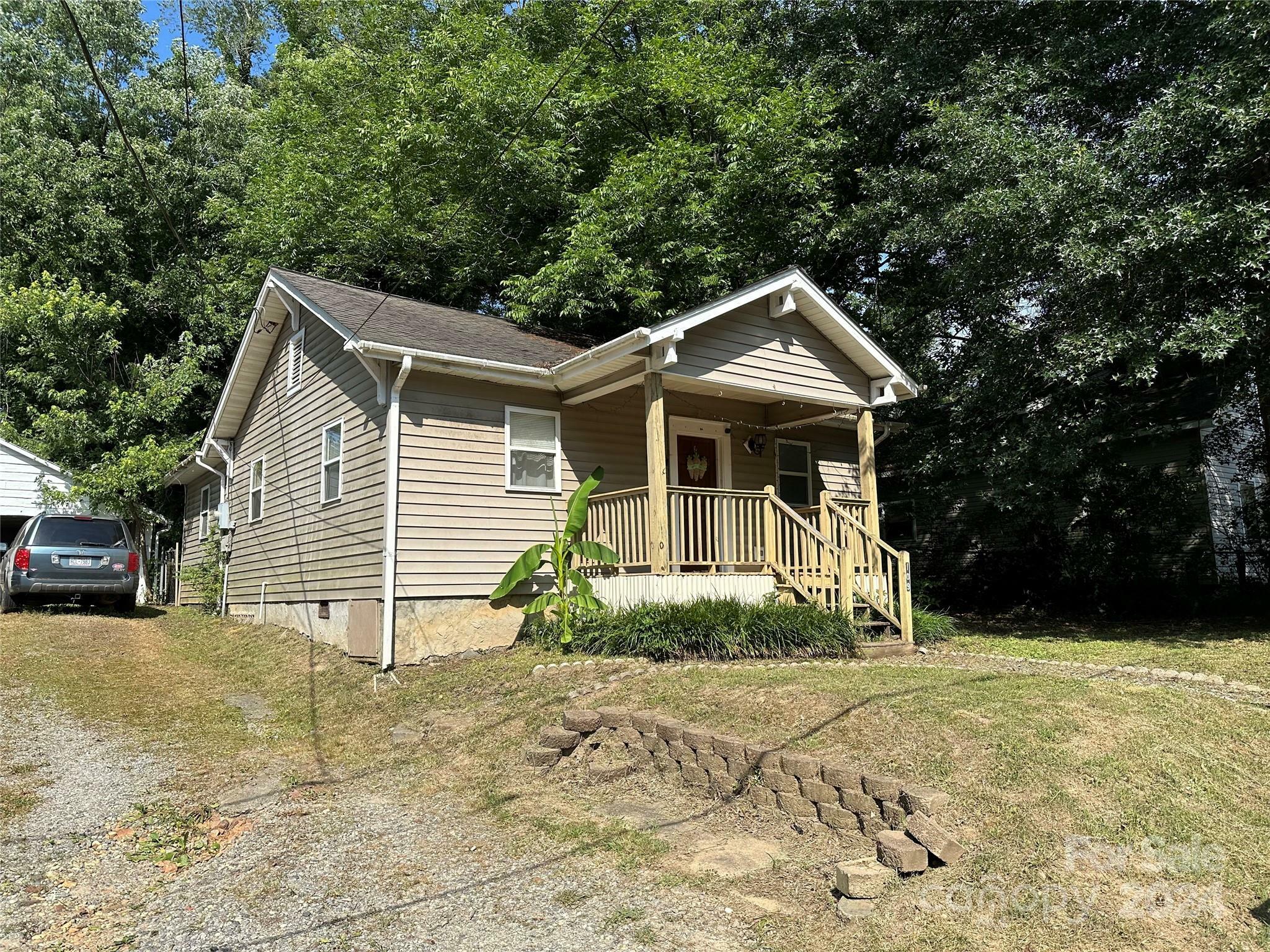 Property Photo:  109 Hickory Street SW  NC 28645 