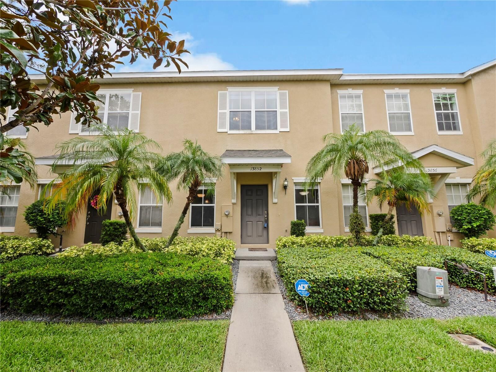 Property Photo:  13852 Daniels Landing Circle  FL 34787 