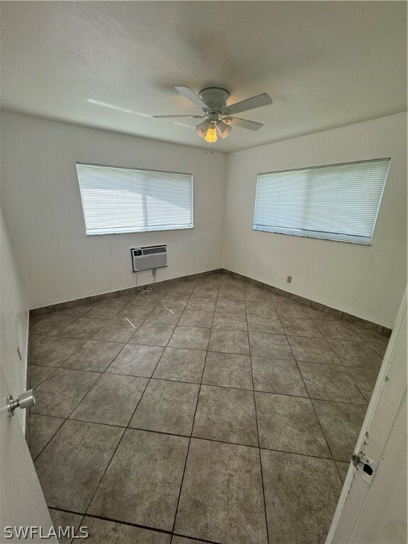 Property Photo:  4956 Viceroy Street 2  FL 33904 