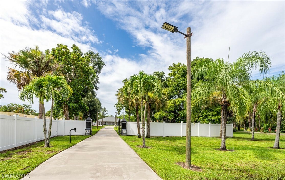 Property Photo:  5831 Dogwood Way  FL 34116 